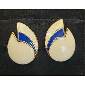 Vintage Gold Tone Ivory Color Blue Tear Drop Enamel Clip On Earrings